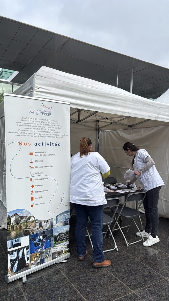 Photos-stand-coolon-tour.jpg